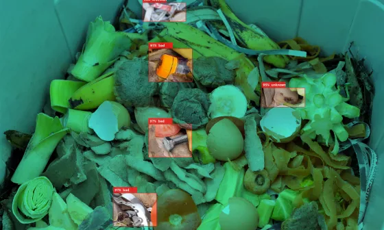 IDS industrial cameras recognise plastic waste as foreign matter between organic waste in an open container
