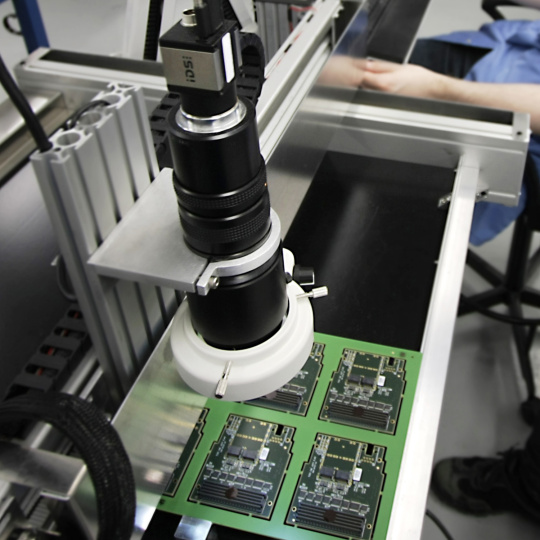 Customised FAI XY vision inspection system with USB 3 uEye