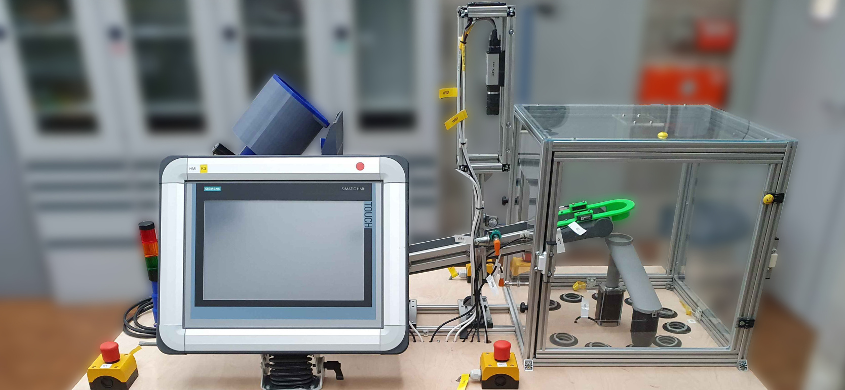 Technician training for Industry 4.0 I Automation with image processing ...