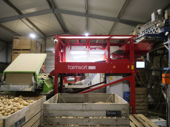 Farmsort.one’s inspection zone with cameras for sorting potatoes.