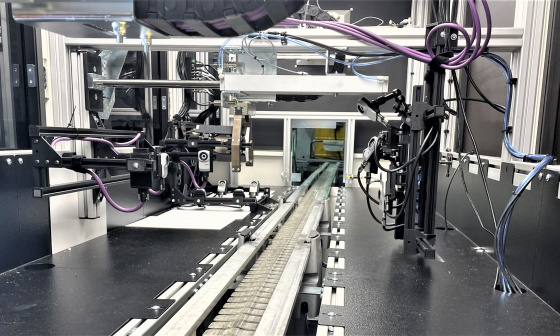Multi-cell camera tunnel for automated handling